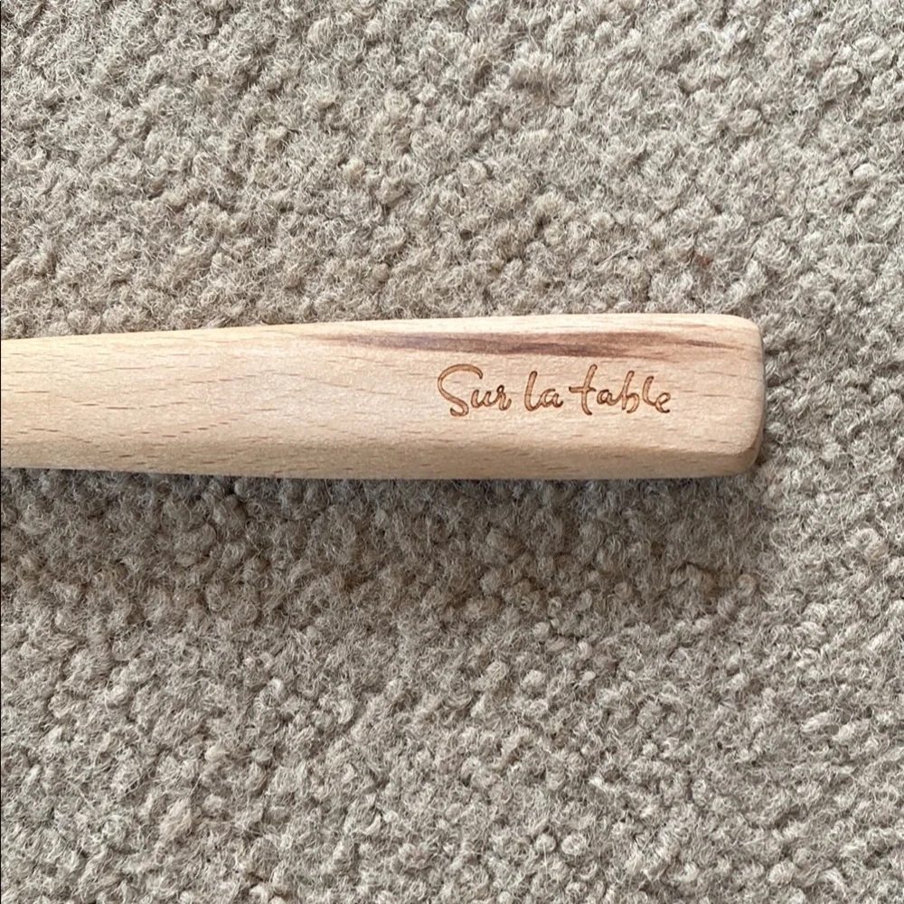 Strawberry Print Spatula with Wooden Handle